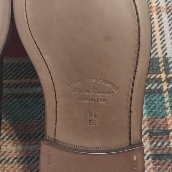 Salvatore Ferragamo Men's Dark Brown Leather Dress Shoes - Picture 6 of 16